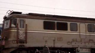 CFR DIESEL-ELECTRIC 60-0917-9 & ELECTRIC 40-0149-1 LOCOMOTIVES