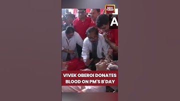 Actor Vivek Oberoi Donates Blood on PM Modi