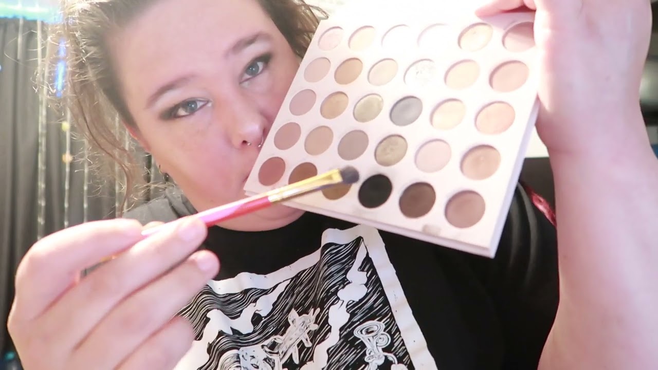 No Talking ASMR Doing Your Make-Up