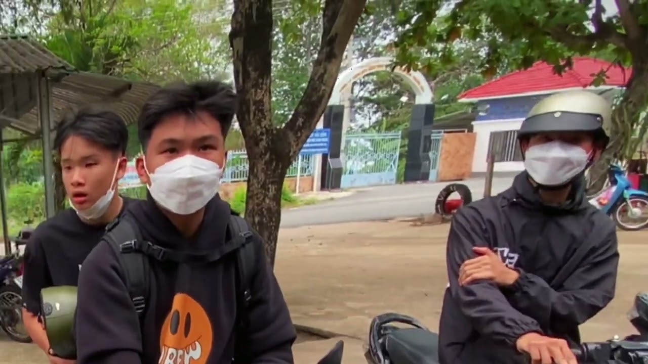 Lâm Quốc Kiệt| cùng  tem đi hồ dầu tiếng.