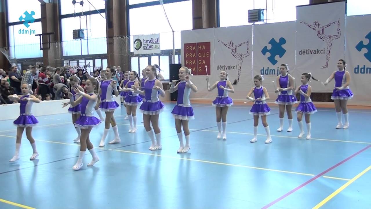 2016 04 03 / Děti v akci / 9 / Bělčické mažoretky Světlušky