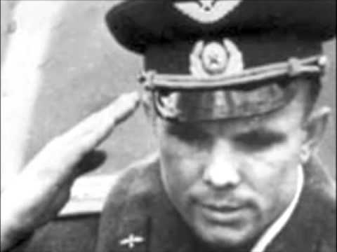 Гагарин на Красной площади Gagarin in Red Square