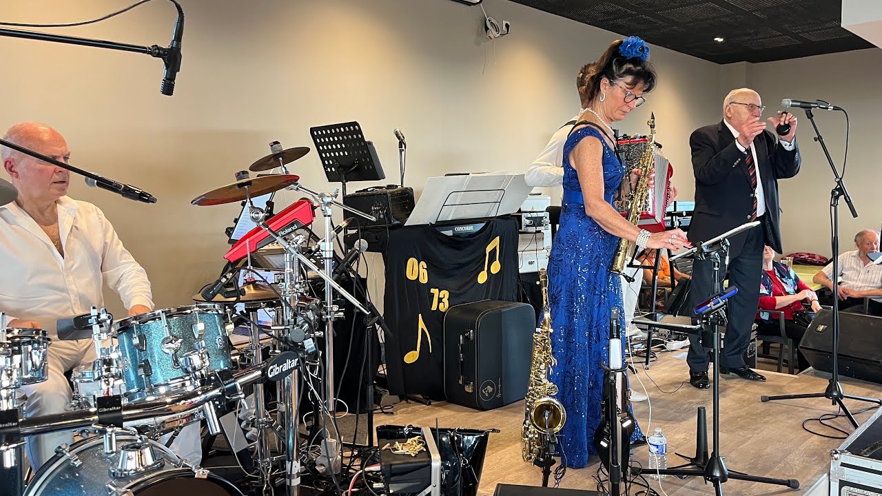 Orchestre Gilou Retro ..pasodobles “Les Trois caballeros “