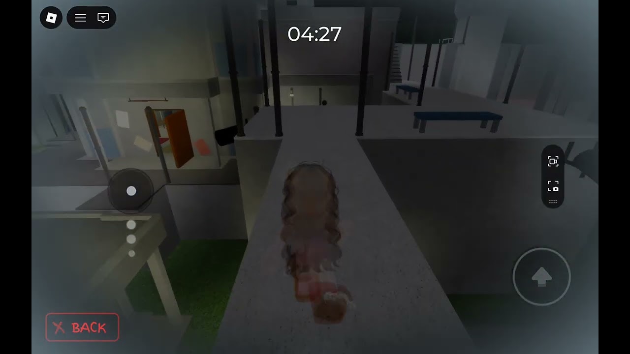 Hello 'Guys today i played piggy!