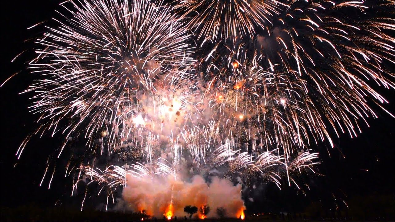 Adelfia, San Trifone 2017 - Grandioso spettacolo pirotecnico - Luigi Di Matteo - 09.11.2017