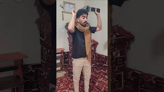 أبوك لما يدور على ريموت الشاشه ومايحصله 😂😂