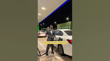 Сколько стоит 1 литр бензина в Дубае