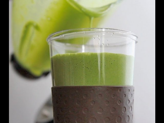 Green Monster Smoothie- Buh Bye Muffin Top! | Divas Can Cook