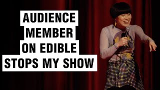 Download Lagu Audience Member on Edibles Stops My Show | Astuko Okatsuka Stand Up Comedy MP3