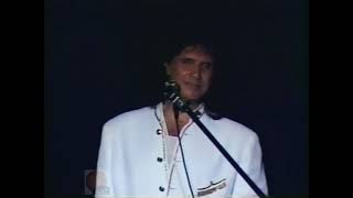 Recife 1997 - Roberto Carlos 03 musicas ao vivo