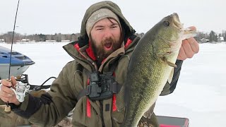 Ice Fishing Largemouth Bass (TANKERS)