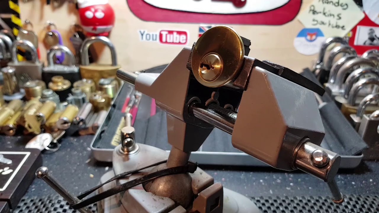 Lock picking. Rob locks challenge lock spp'd&gutted YouTube