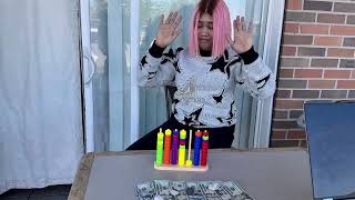    Threes hundred dollar for people win 