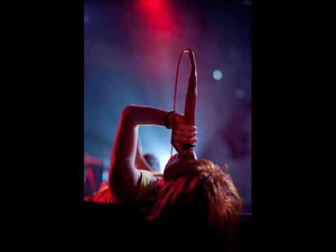 Paramore Decode acoustic.wmv