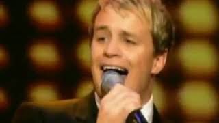 Westlife & Roy Orbison - Oh, Pretty Woman [Duet Impossible]