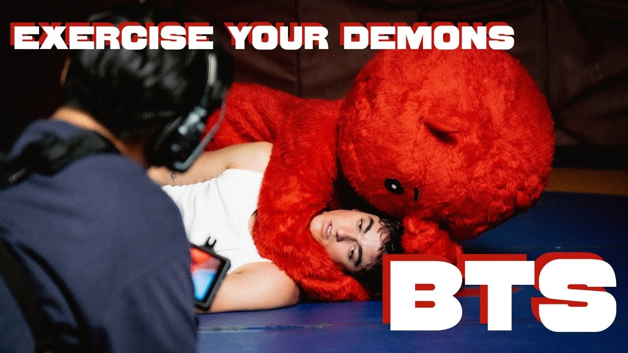 elijah woods - Exercise Your Demons (Official BTS)