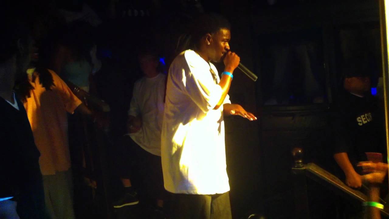 Da Howg Da Hawg @ Club Cirok - YouTube