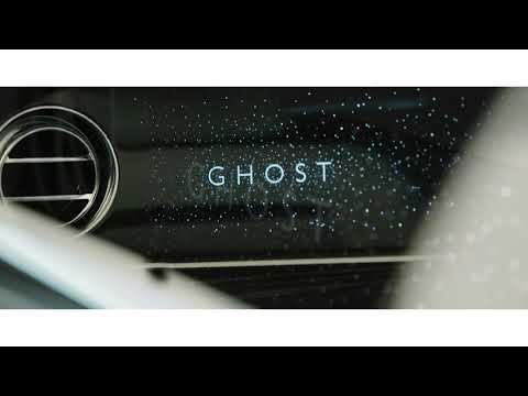See the 2021 Rolls-Royce Ghost's Insane New Illuminated Fascia