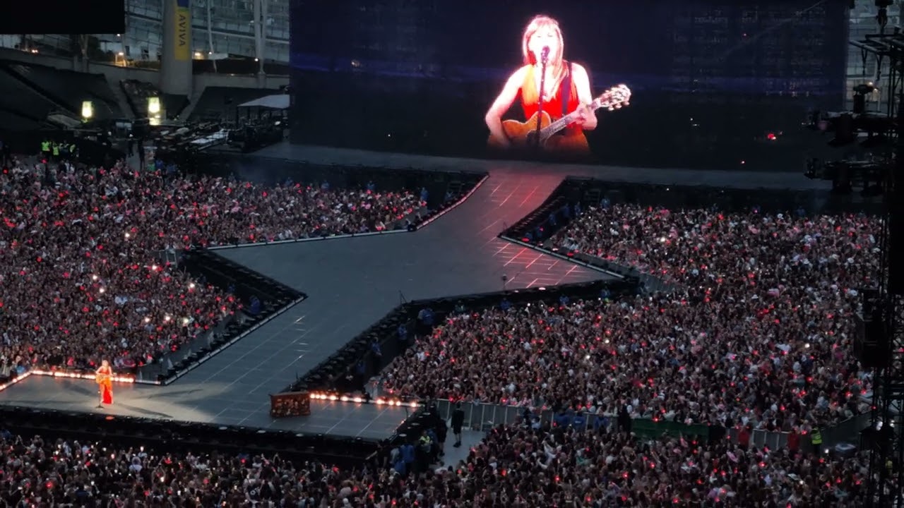Taylor Swift: Clara Bow & The Lucky One (Live/Aviva/Dublin) [30.06.2024]