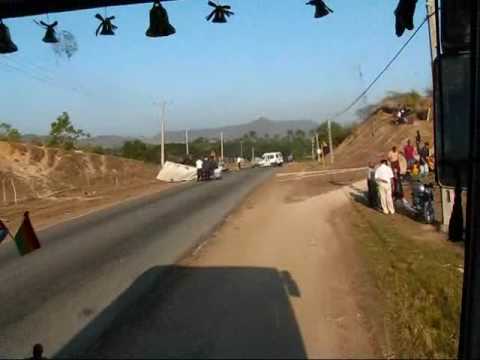 Cuba Travel: Bus Ride to Santiago & Horrendous Acc...