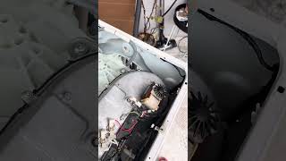 Çöp Denen Çamaşir Maki̇nasini Ayağa Kaldirdik