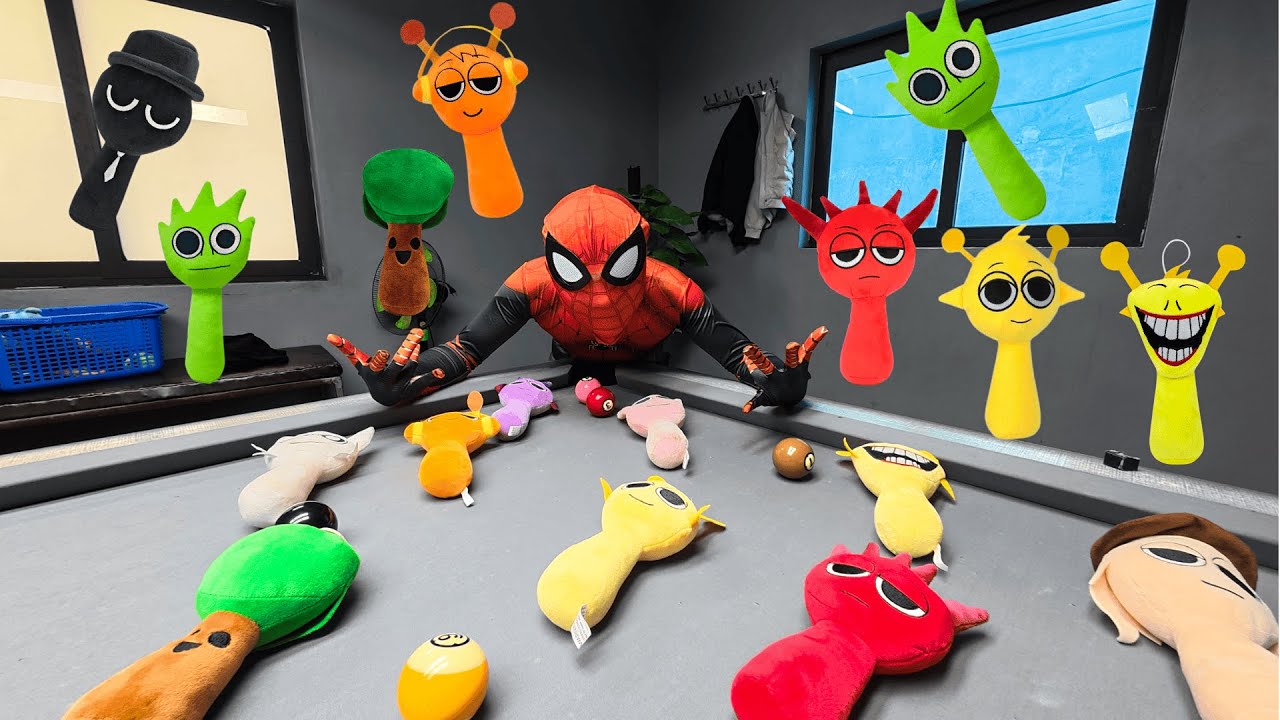 Surrounded! Spider Man Hunts Down Hidden Spuniki