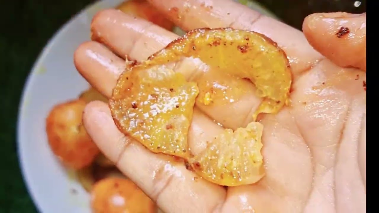 ডিম চিংড়ি মাছ ভুনা।