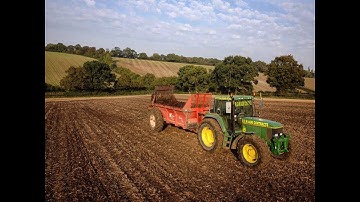 Muck Spreading - Crawley White Farms - R.C.W AGRI CONTRACTS