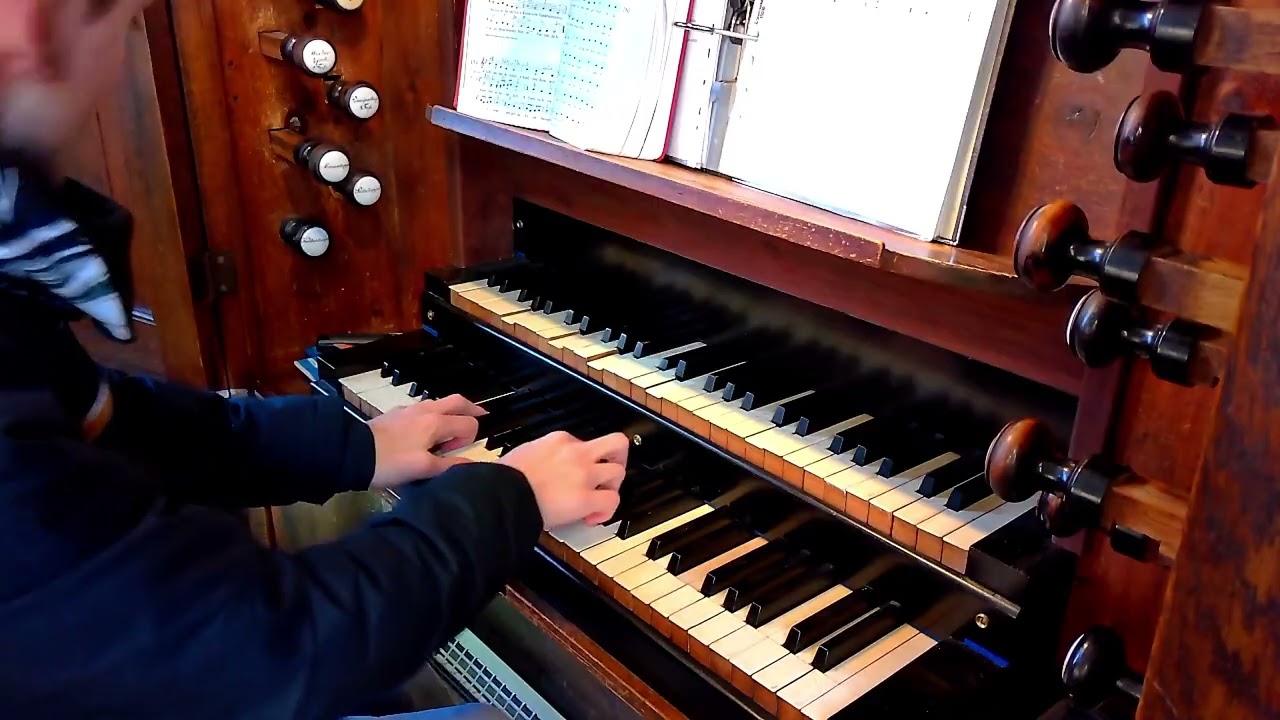 GL 241: Nun freut euch, ihr Christen (Präludium mit großem Einzug & Choral)