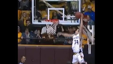 Josh Adams Dunk vs CSU 3/8