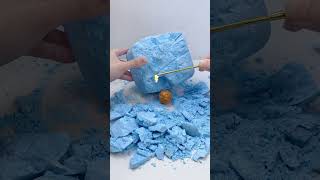 ASMR DIG A MYSTERY FUFUSQUISHY ICE CUBE KIT!!