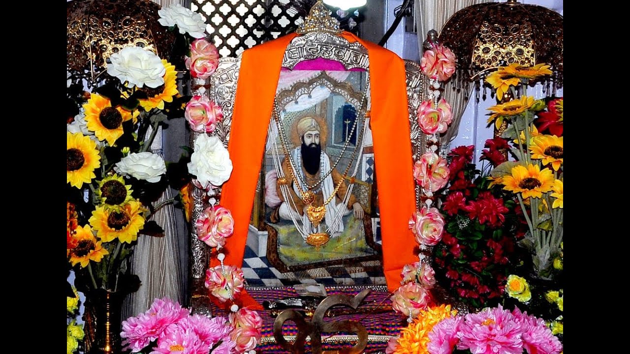 Aarti at Dera Baba Vadbhag Singh ji , Ajit Darbar Mairi Una Himachal