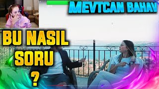 Anna Deni̇z - Mevtcan Bahav Anna Deni̇z İle Bu Nasil Soru ? Vi̇deosunu İzli̇yor