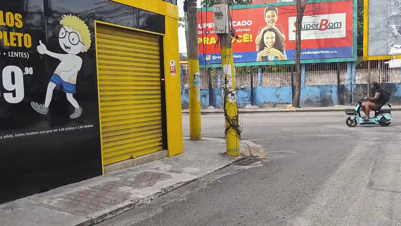 Walking in Nova Iguasu ( Brazil ) 31 December 