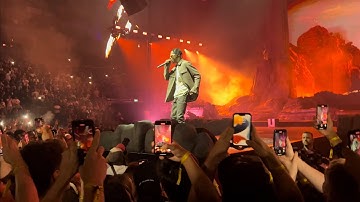 Travis Scott - Way Back (LIVE at THE O2 Arena London) 4k 60fps