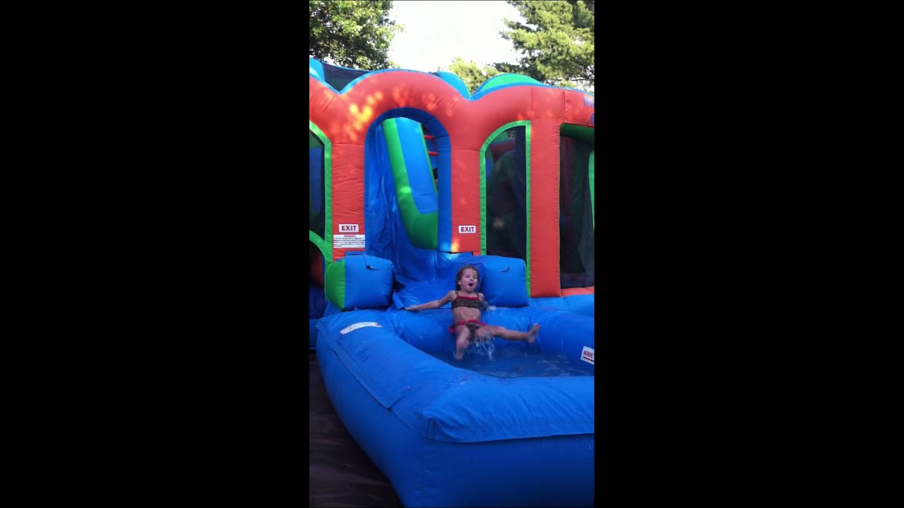inflatable fun old sarum Inflatable Fun - Dash N Splash