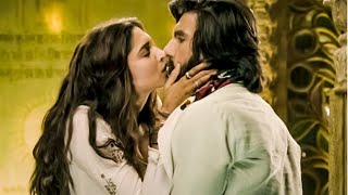 Cute Kiss between Deepika Padukone & Ranveer Singh | Goliyon Ki Rasleela Ram-Leela