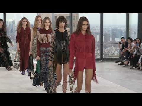 Kaia Gerber and fellow models on the 