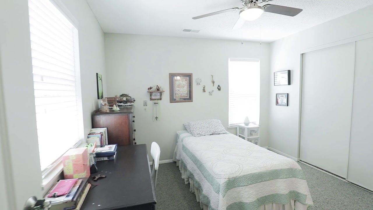 Brittany Court Gardner KS 1BD 1BA Apartment