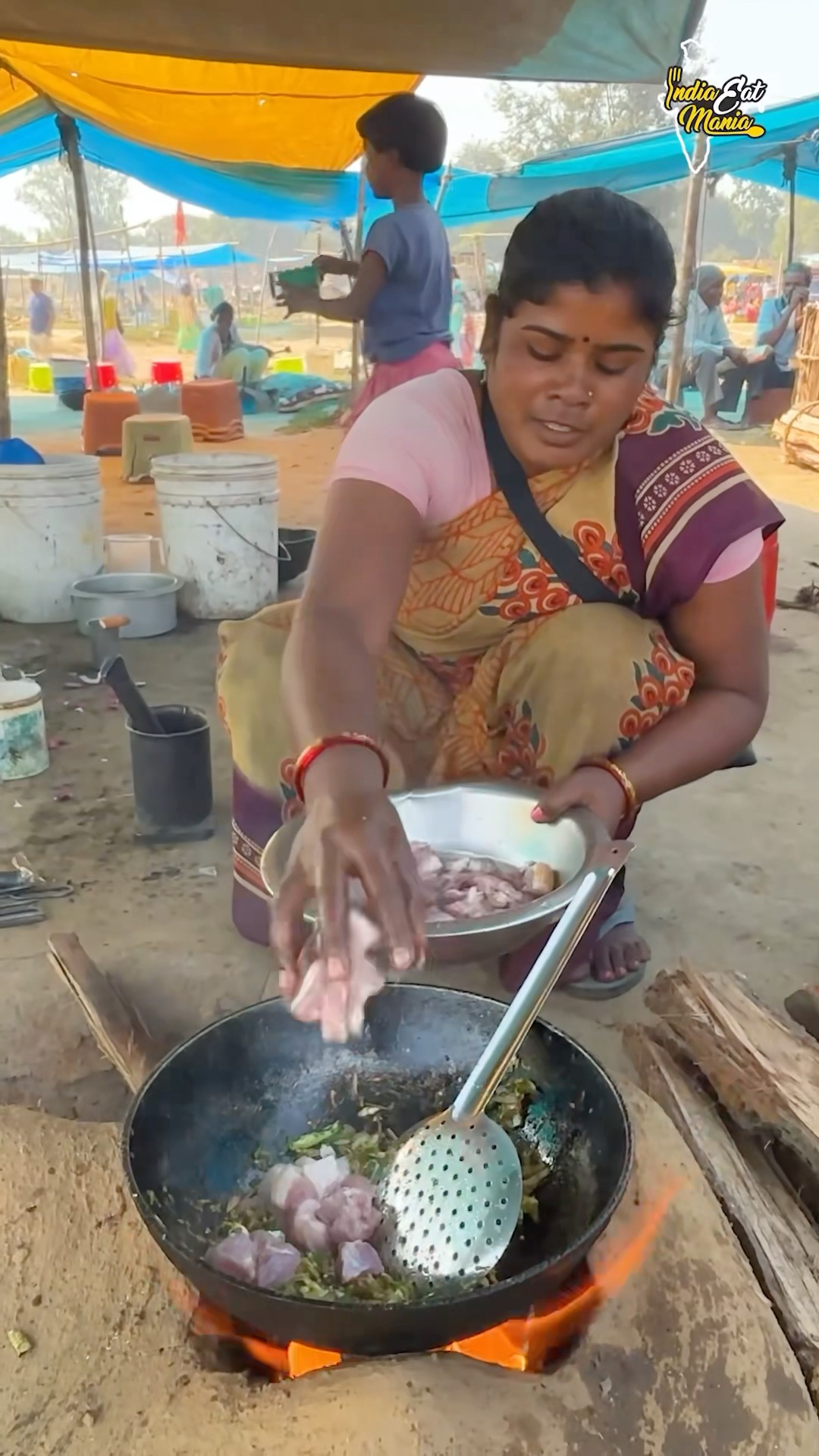 Jharkhandi Live Pork/Panda Meat Cooking In Adivasi Bazar #ranchi #shorts