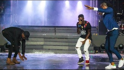 Pappy Kojo & Joey B hail Tinny on stage @ Vodafone Ghana Music Awards 