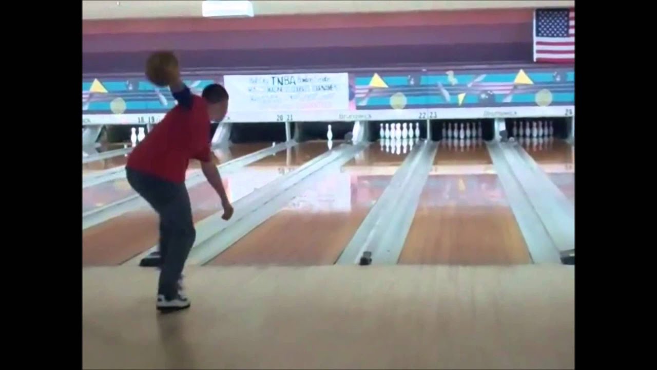 Steven Faulkner 300 game 03-02-14 USBC Youth Bowling