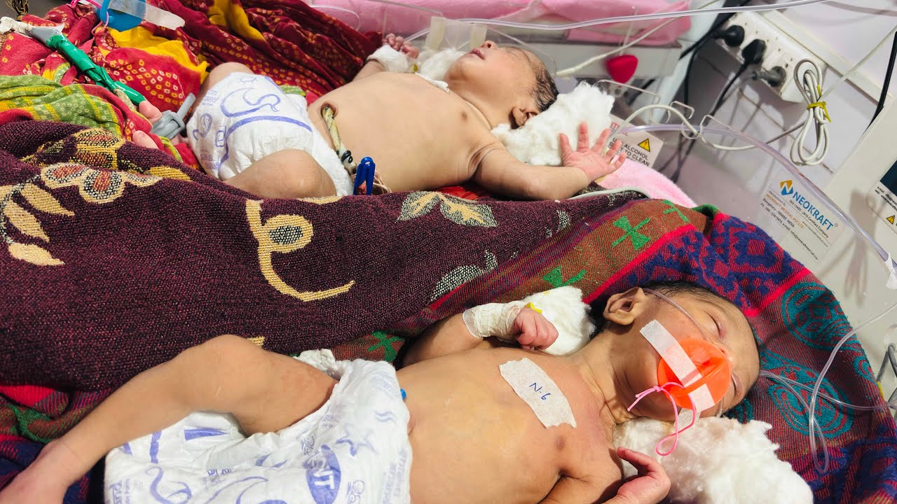 Twin Babies Sleeping in NICU | Adorable Newborn Twins 