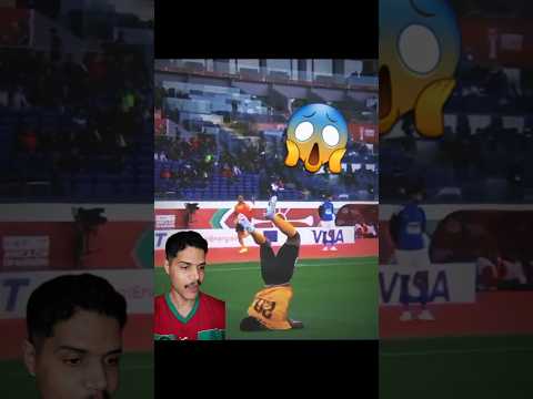 إحتفال لاعب إفريقي عندما سجل الهدف 