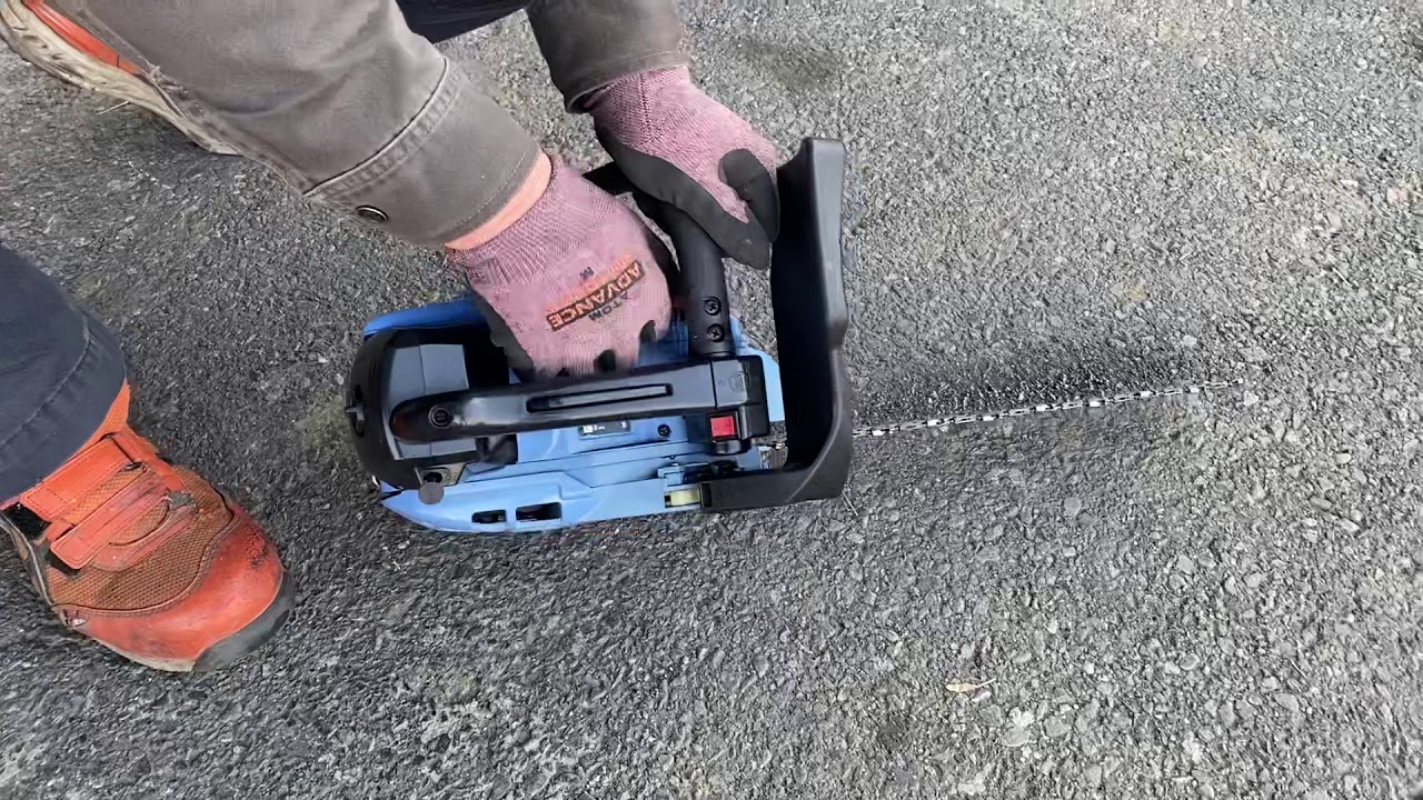 ナカトミ エンジンチェーンソー GCS-355 - YouTube