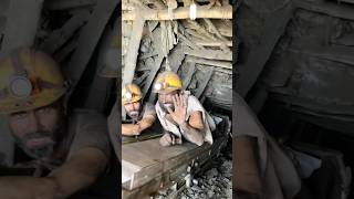 Inside a 3000 foot deep mine black diamond 💎 mining adventure #minecraft#subscribe#viral