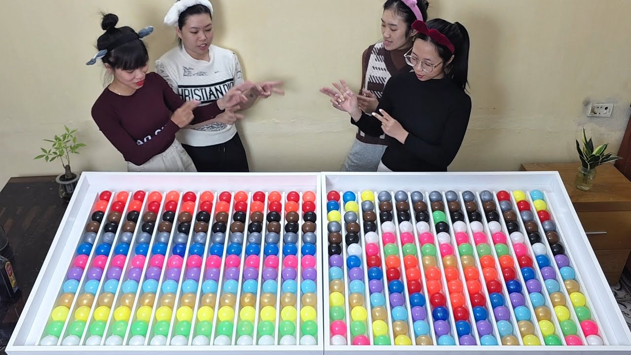 🔥 Who Sorts Faster? Color Ball Battle with ASMR Sounds! | Relaxing Yet Intense