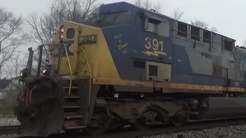 CSX 391 "Spirit of Dante" YN2 AC44CW Leads CSX W220 Coke Empties Through Terre Haute, IN!