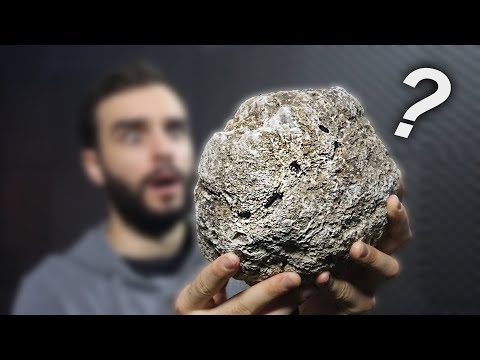 Vidéo: Combien coûte le granit bleu perle ?