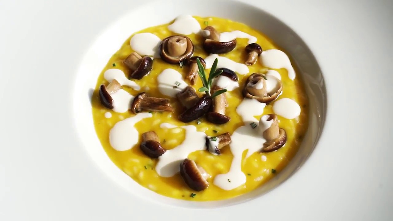 RISOTTO alla ZUCCA, FUNGHI e CAMEMBERT - YouTube
